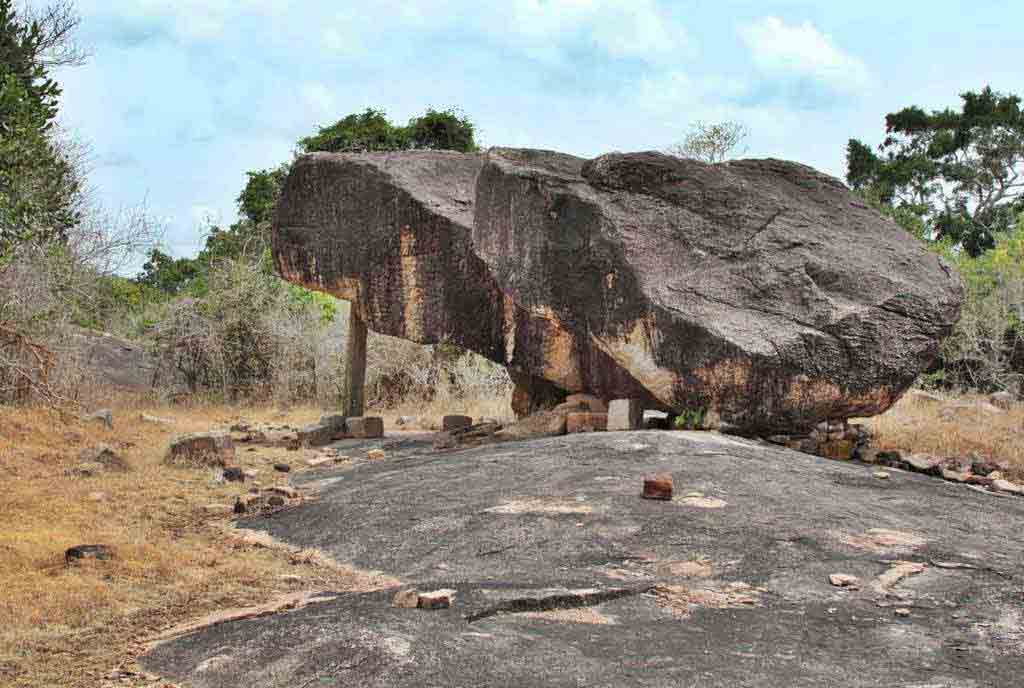 Ochchappu Kallu Buddhist Ruins